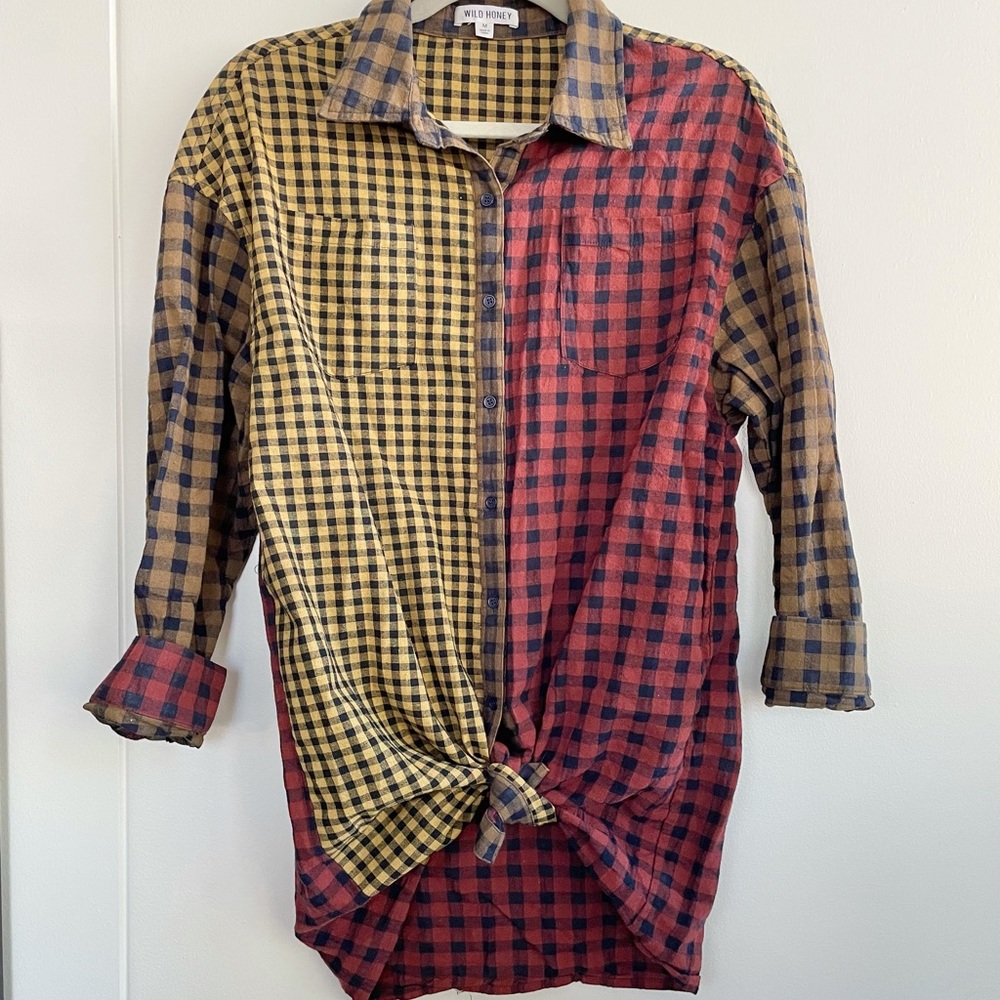 WildHoney Contrast Checked Buttondown